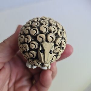 Artesania Rinconada Old Sunrise #23 Sheep Ewe Wooly Ceramic Figurine Signed